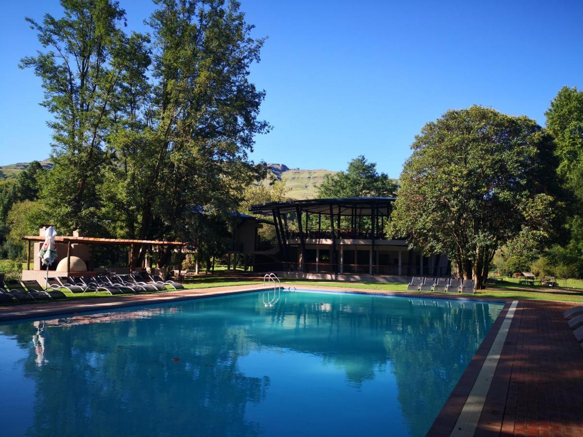 Premier Resort Sani Pass Himeville Exteriör bild
