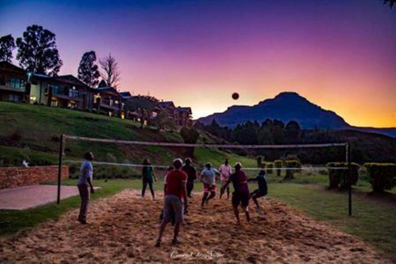 Premier Resort Sani Pass Himeville Exteriör bild